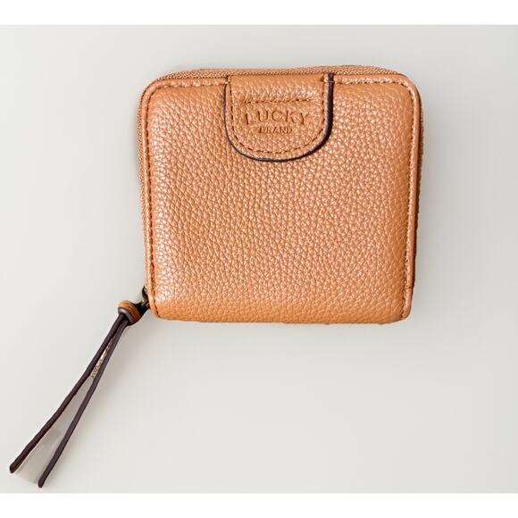 LUCKY BRAND Brown Tan Pebbled Faux Leather Bifold Wallet ZipAround Change Pocket - Picture 14 of 14